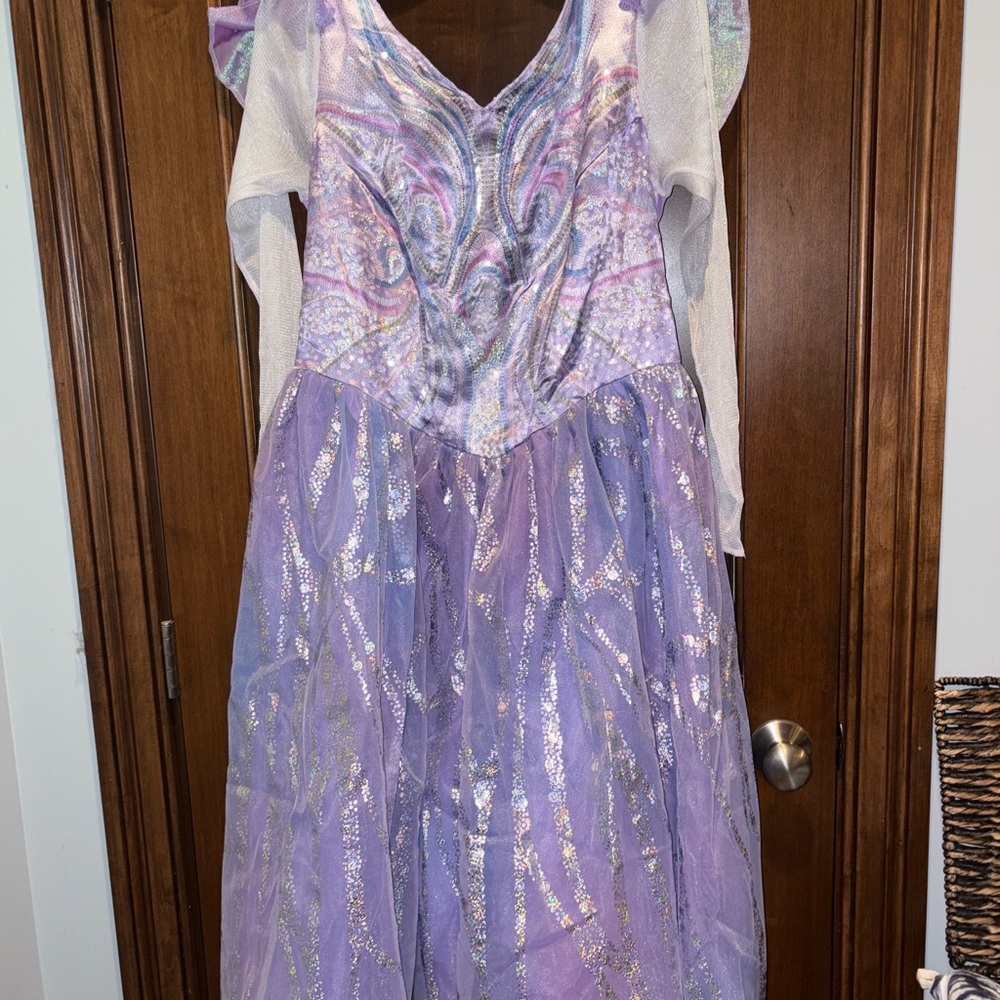 Glenda the Good Witch Costume from Wicked